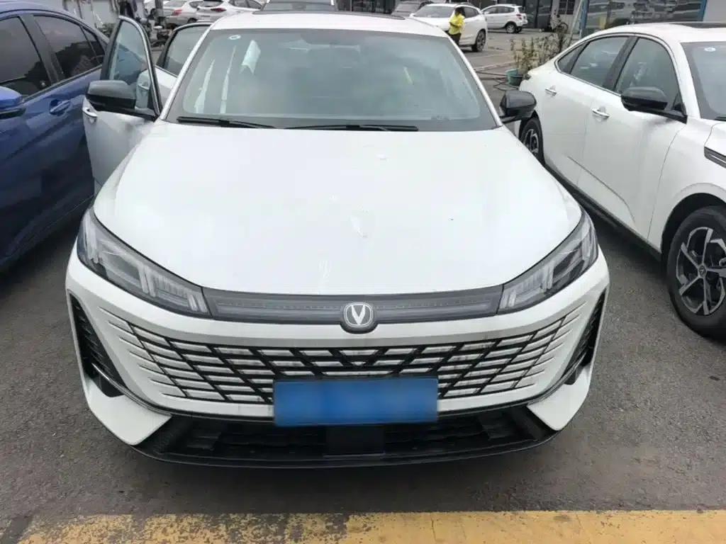 Changan Eado 2026, Fourth Generation, 1.5T 500Bar Enjoyable Edition — миниатюра 3