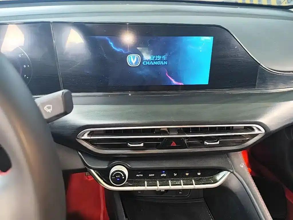 Changan Eado 2020 PLUS Blue Whale NE 1.4T GDI DCT Flagship Edition — миниатюра 13