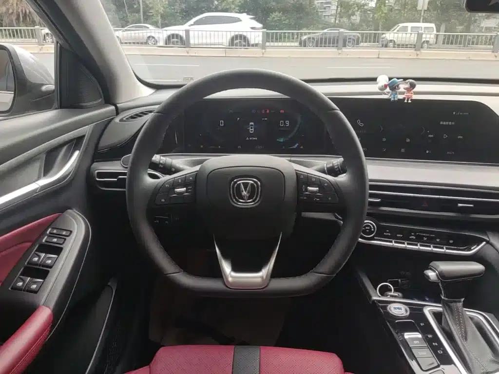 Changan Eado 2021 PLUS Blue Whale NE 1.4T GDI DCT Premium Edition — миниатюра 11