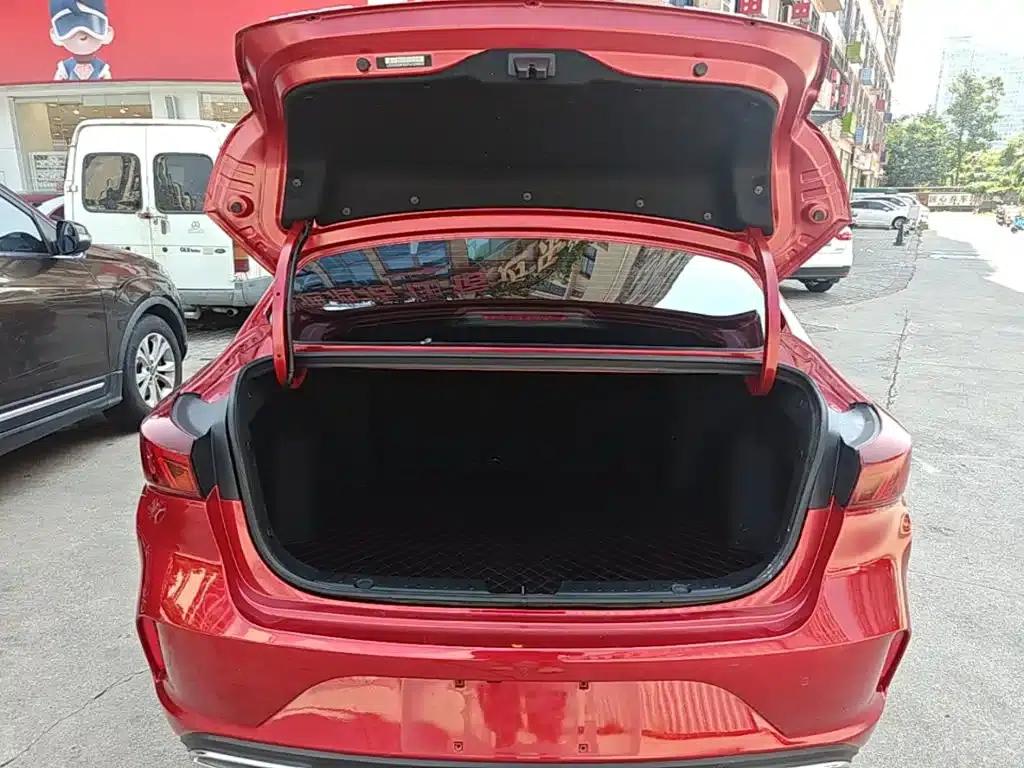 Changan Eado 2023 Enjoy Edition PLUS Blue Whale NE 1.4T GDI DCT Premium Edition — миниатюра 19