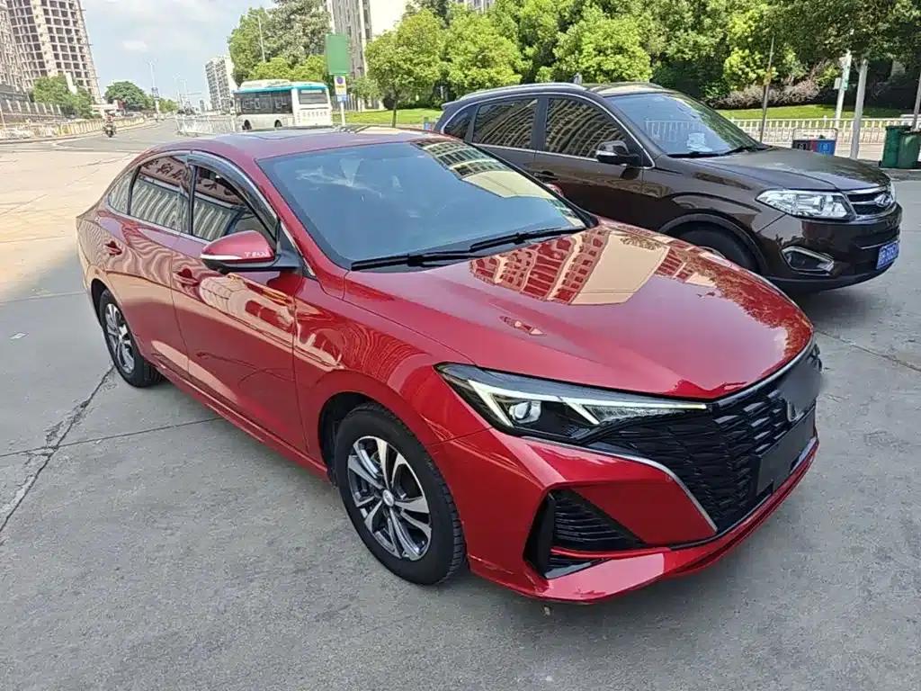 Changan Eado 2023 Enjoy Edition PLUS Blue Whale NE 1.4T GDI DCT Premium Edition — миниатюра 4