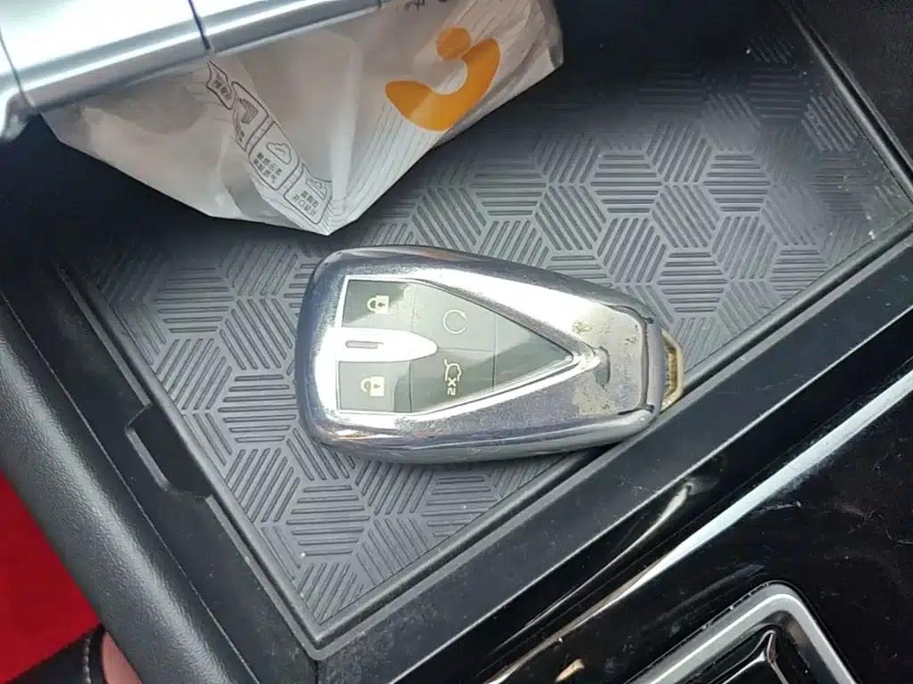 Changan Eado 2023 Enjoy Edition PLUS Blue Whale NE 1.4T GDI DCT Premium Edition — миниатюра 9