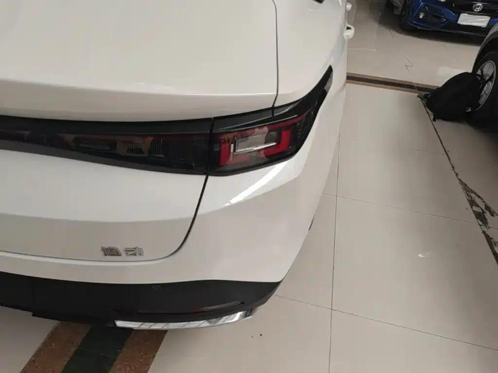 Changan Eado 2025 Blue Whale 1.5T 500Bar Premium Edition — миниатюра 8