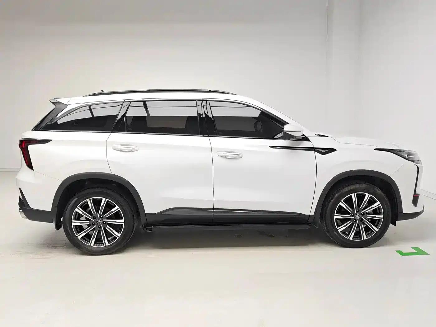 Changan CS75PLUS 2022 Second Generation 2.0T Automatic Navigation Model — миниатюра 7