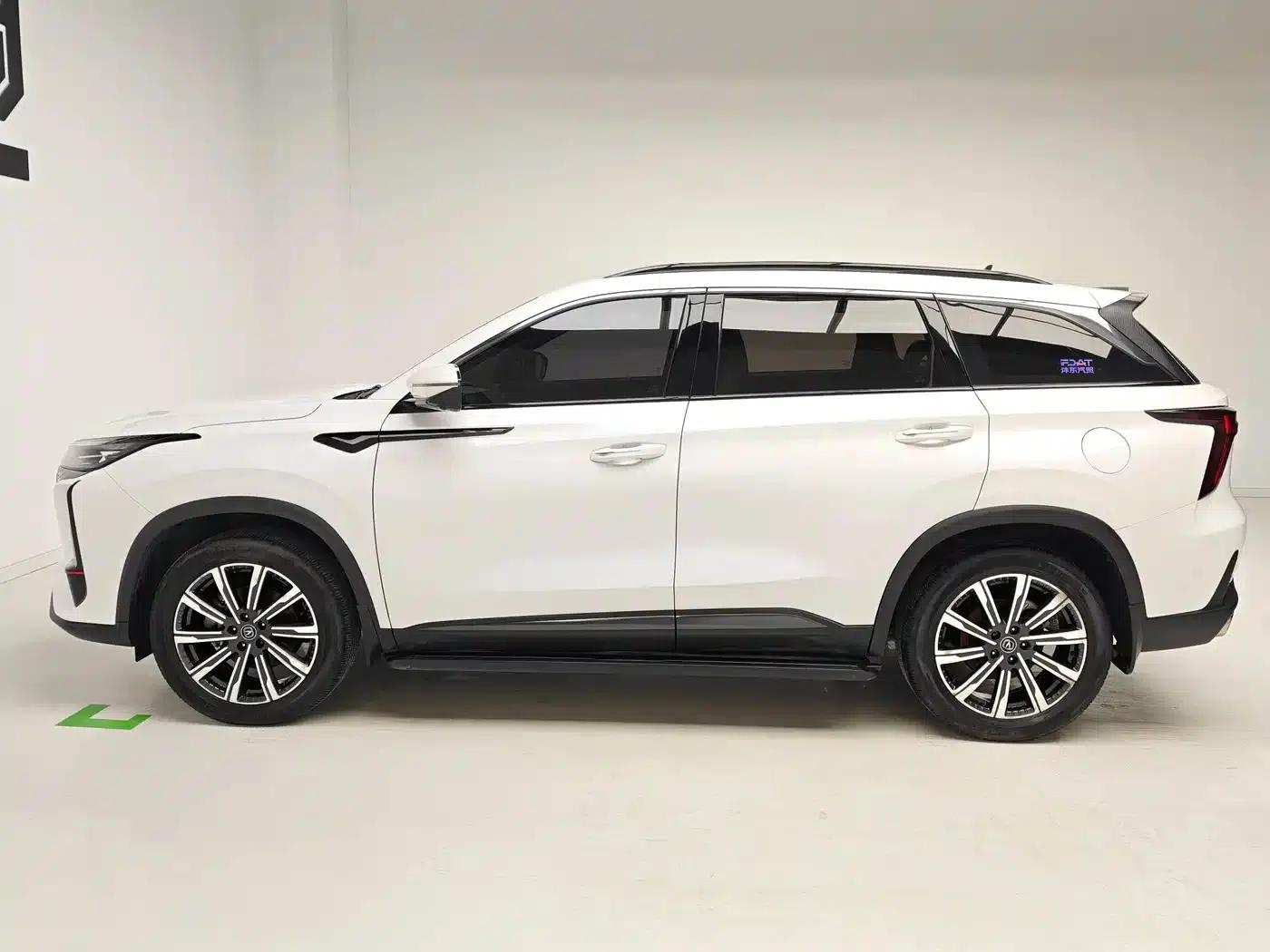 Changan CS75PLUS 2022 Second Generation 2.0T Automatic Navigation Model — миниатюра 9