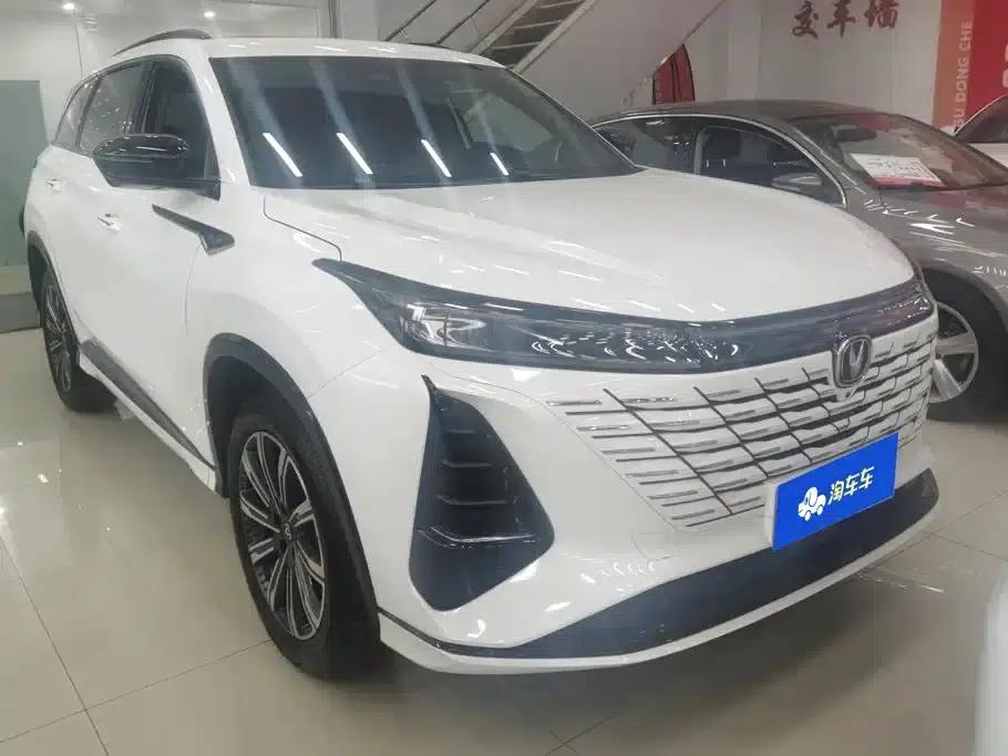 Changan CS75PLUS 2024 Model, Third Generation, Champion Edition, 1.5T Intelligent Driving and Sporty Type — миниатюра 2