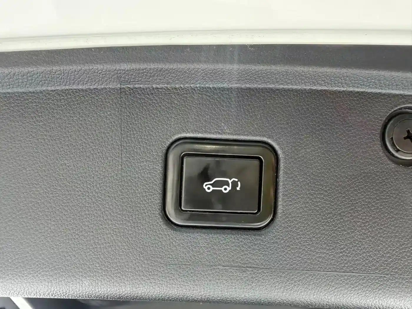 Changan CS75PLUS 2023 Model, Third Generation, 1.5T Automatic Navigation Edition — миниатюра 9