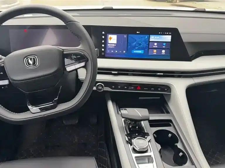 Changan CS75PLUS 2023 Model, Third Generation, 1.5T Automatic Luxury Edition — миниатюра 6