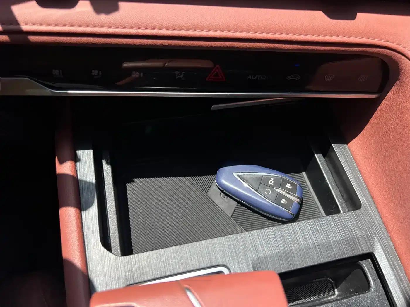 Changan CS75PLUS 2023 Model, Third Generation, 1.5T Automatic Premium Edition — миниатюра 19