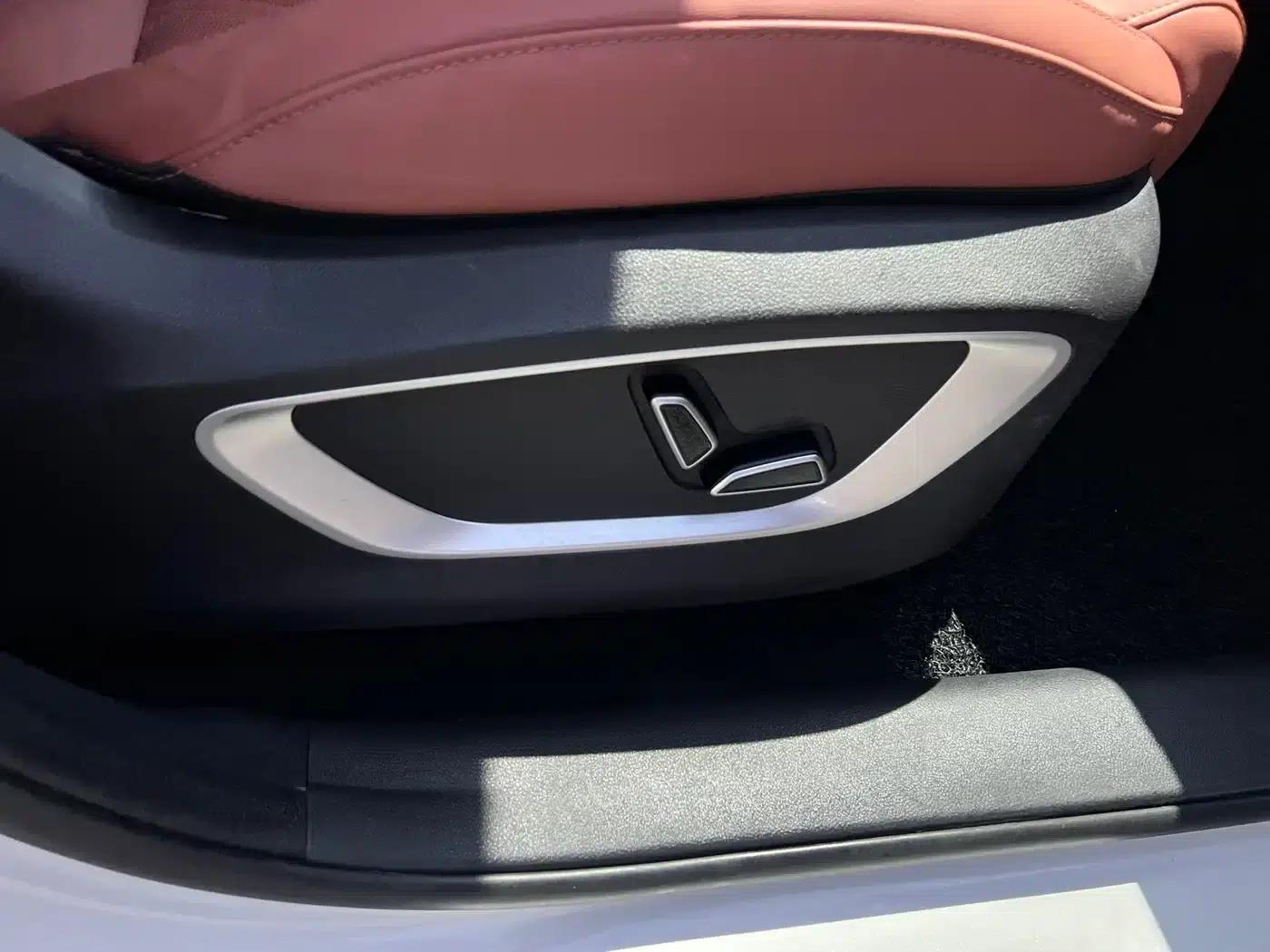 Changan CS75PLUS 2023 Model, Third Generation, 1.5T Automatic Premium Edition — миниатюра 22
