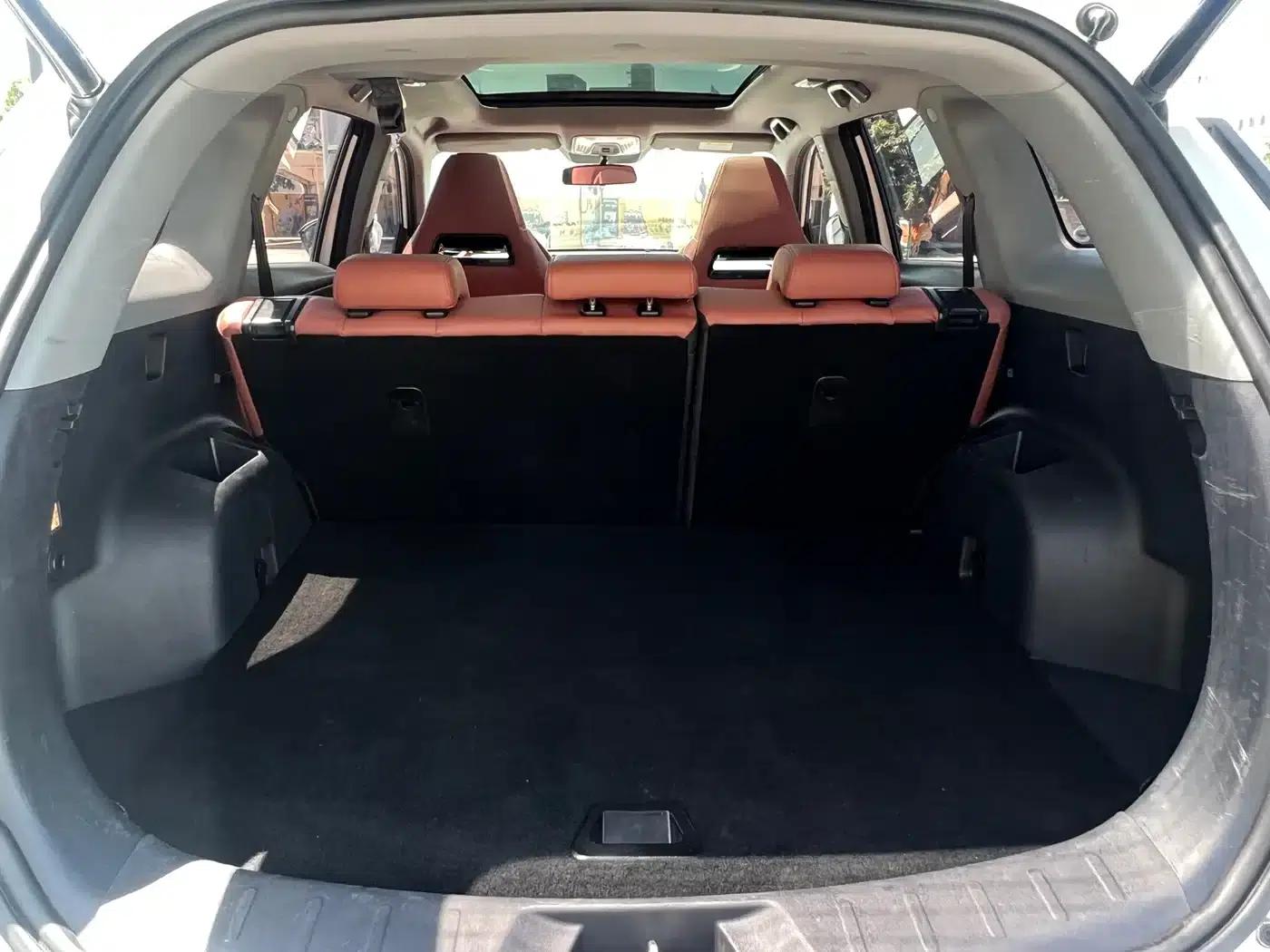 Changan CS75PLUS 2023 Model, Third Generation, 1.5T Automatic Premium Edition — миниатюра 27