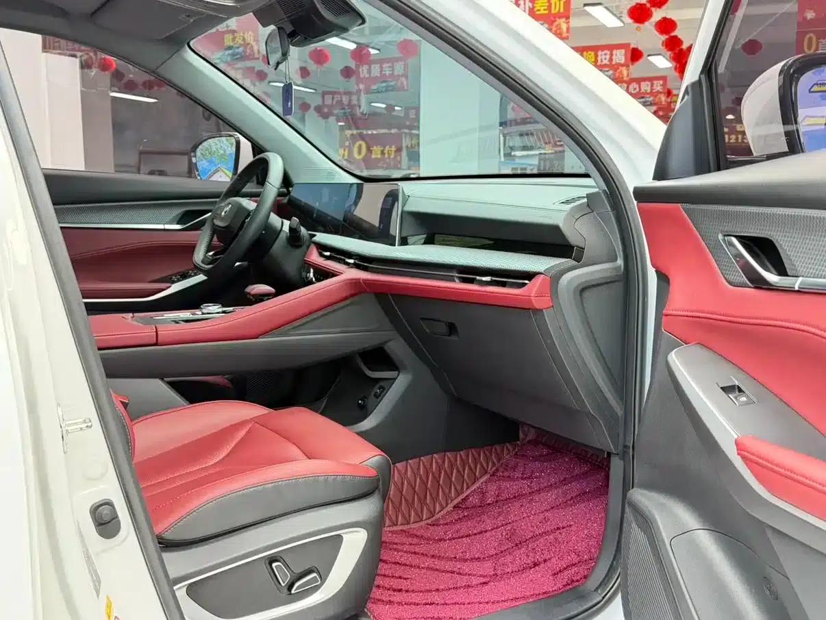 Changan CS75PLUS 2023 Model, Third Generation, 1.5T Automatic Navigation Edition — миниатюра 19