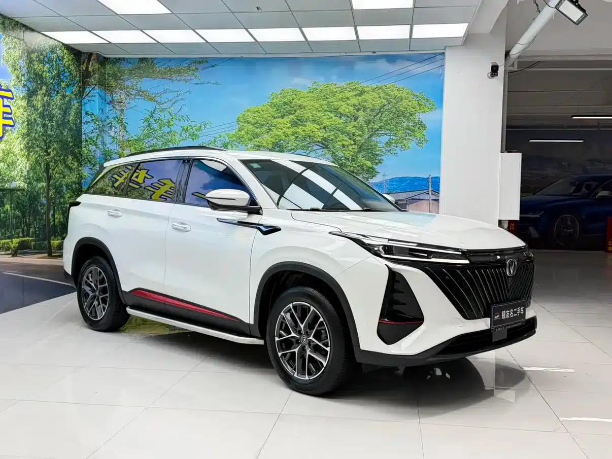 Changan CS75PLUS 2023 Model, Third Generation, 1.5T Automatic Navigation Edition — миниатюра 3