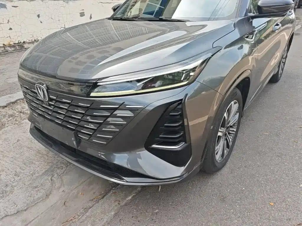 Changan CS75PLUS 2024 Model, Third Generation, Champion Edition, 1.5T Intelligent Driving and Sporty Type — миниатюра 24