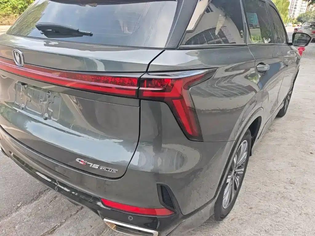 Changan CS75PLUS 2024 Model, Third Generation, Champion Edition, 1.5T Intelligent Driving and Sporty Type — миниатюра 8