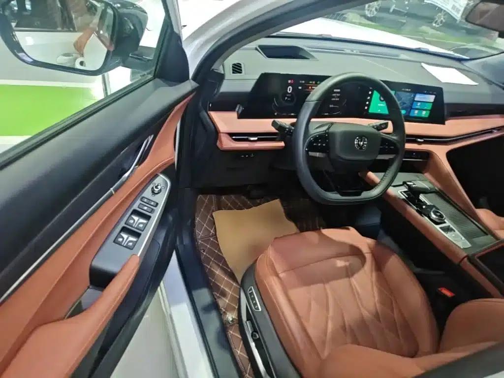 Changan CS75PLUS 2024 Model, Third Generation, Champion Edition, 2.0T Intelligent Driving Powerful Model — миниатюра 16