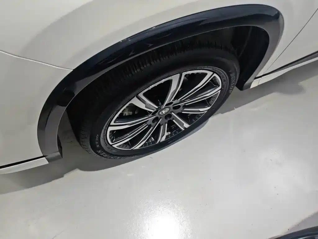 Changan CS75PLUS 2024 Model, Third Generation, Champion Edition, 2.0T Intelligent Driving Powerful Model — миниатюра 23