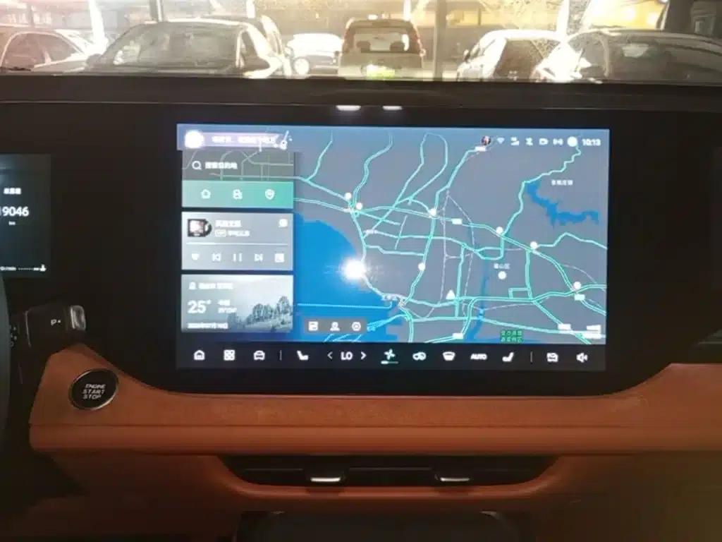 Changan CS75PLUS 2025 Fourth Generation 1.5T New Blue Whale Smart Flagship Edition — миниатюра 13