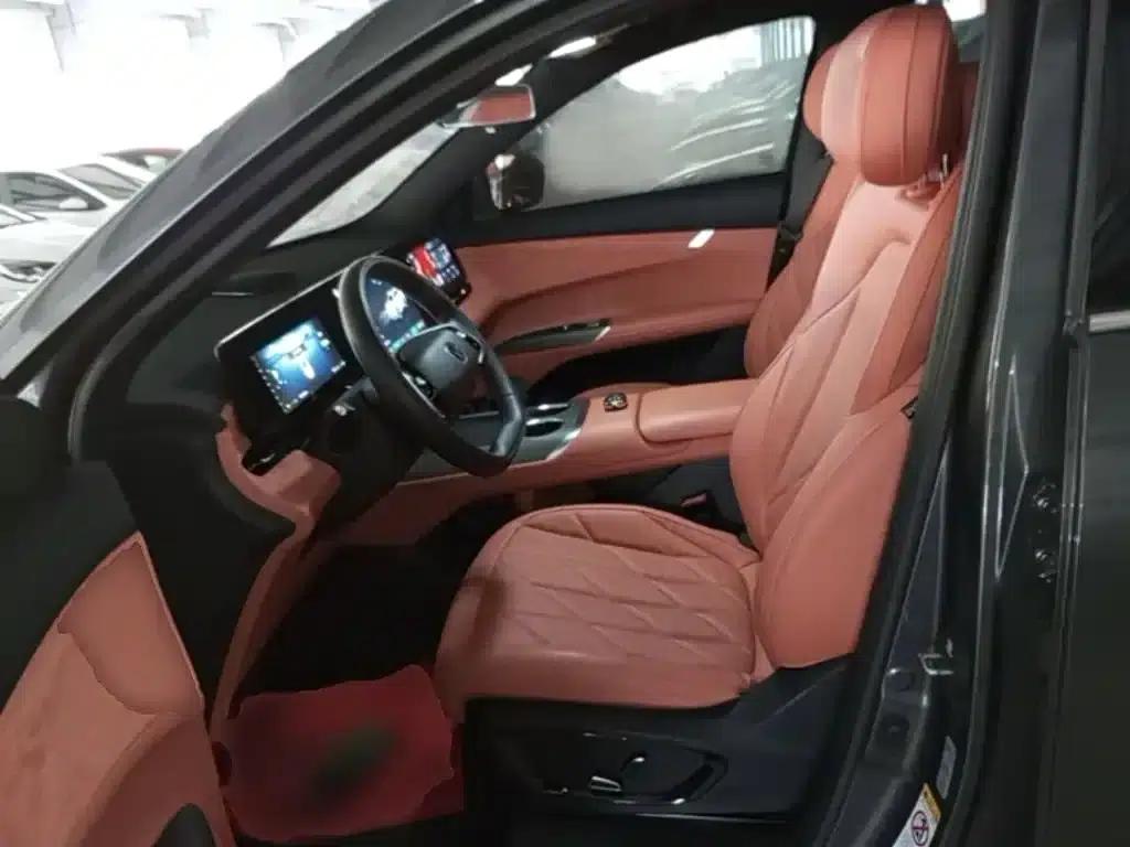 Changan CS75PLUS 2025 Fourth Generation 1.5T New Blue Whale Smart Flagship Edition — миниатюра 15