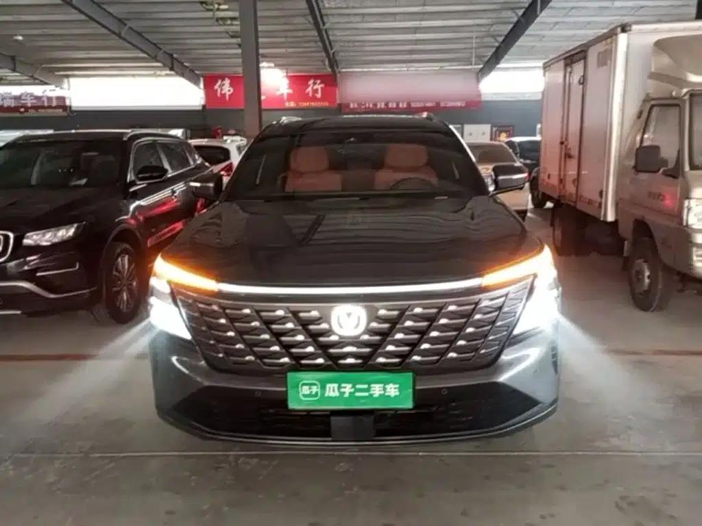 Changan CS75PLUS 2025 Fourth Generation 1.5T New Blue Whale Smart Flagship Edition — миниатюра 3