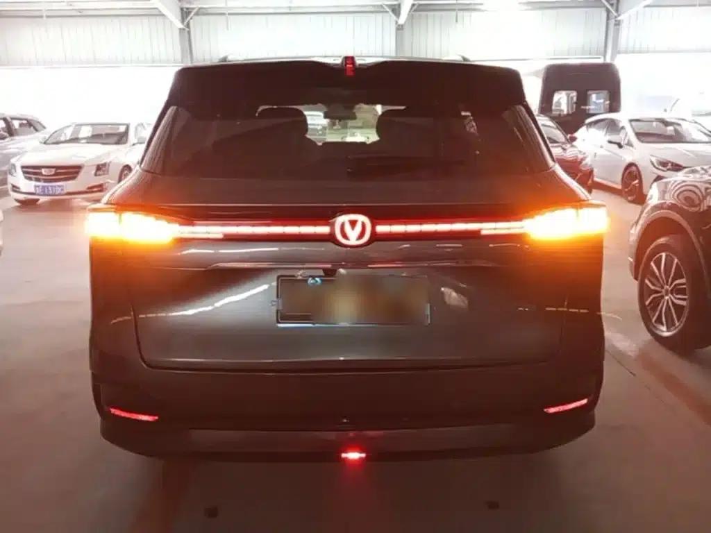 Changan CS75PLUS 2025 Fourth Generation 1.5T New Blue Whale Smart Flagship Edition — миниатюра 6