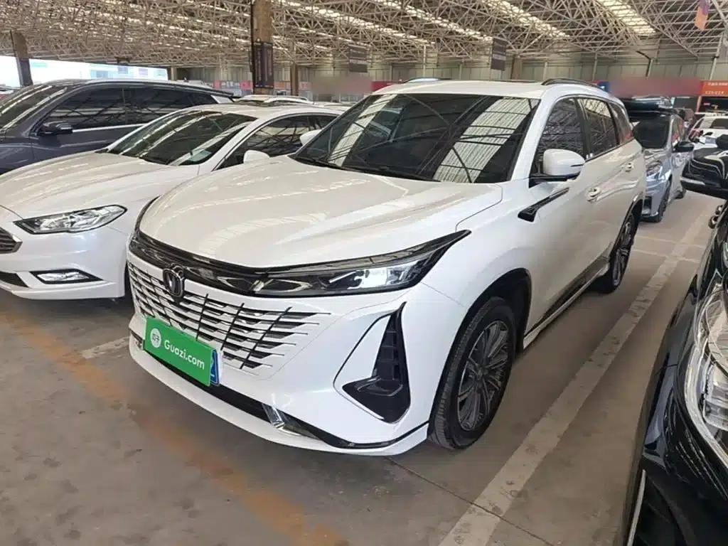 Changan CS75PLUS 2023 Model, Third Generation, 2.0T Automatic Premium Edition — миниатюра 2