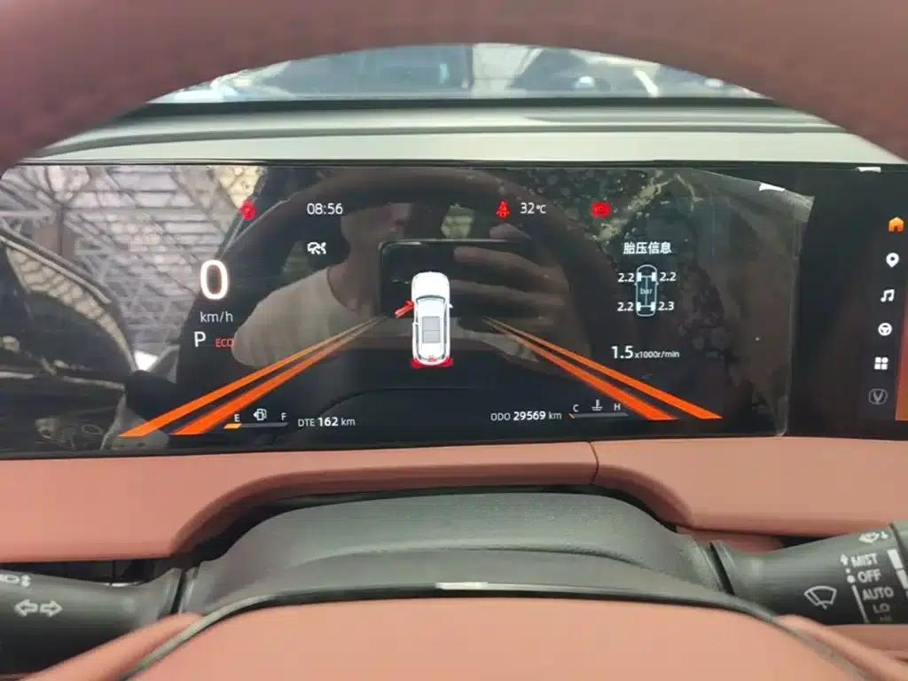 Changan CS75PLUS 2023 Model, Third Generation, 2.0T Automatic Premium Edition — миниатюра 12