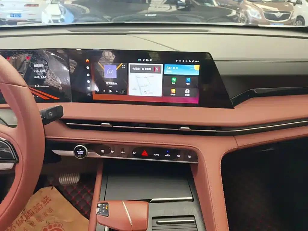 Changan CS75PLUS 2023 Model, Third Generation, 2.0T Automatic Premium Edition — миниатюра 13