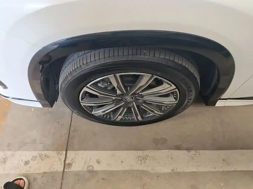 Changan CS75PLUS 2023 Model, Third Generation, 2.0T Automatic Premium Edition — миниатюра 23