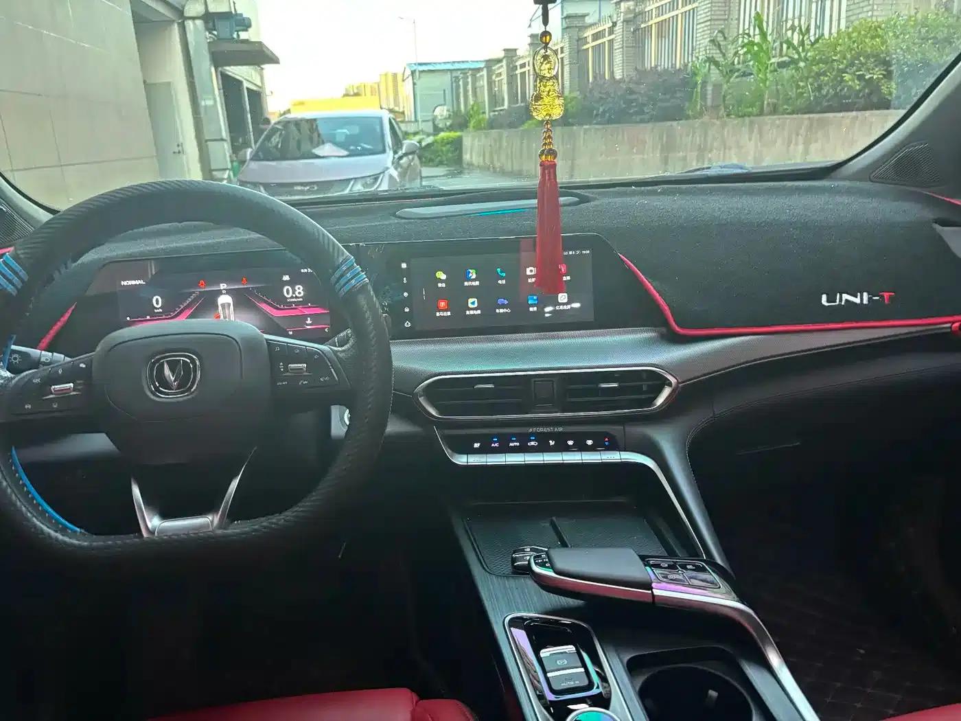 Changan UNI-T 2020 1.5T Premium Edition — миниатюра 2