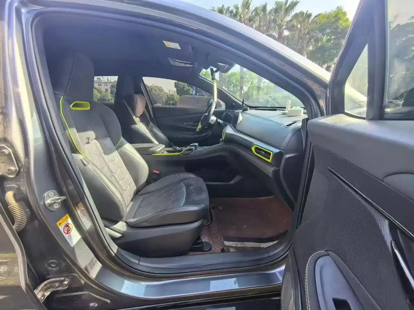 Changan UNI-T 2022 1.5T Sport Flagship Edition — миниатюра 9