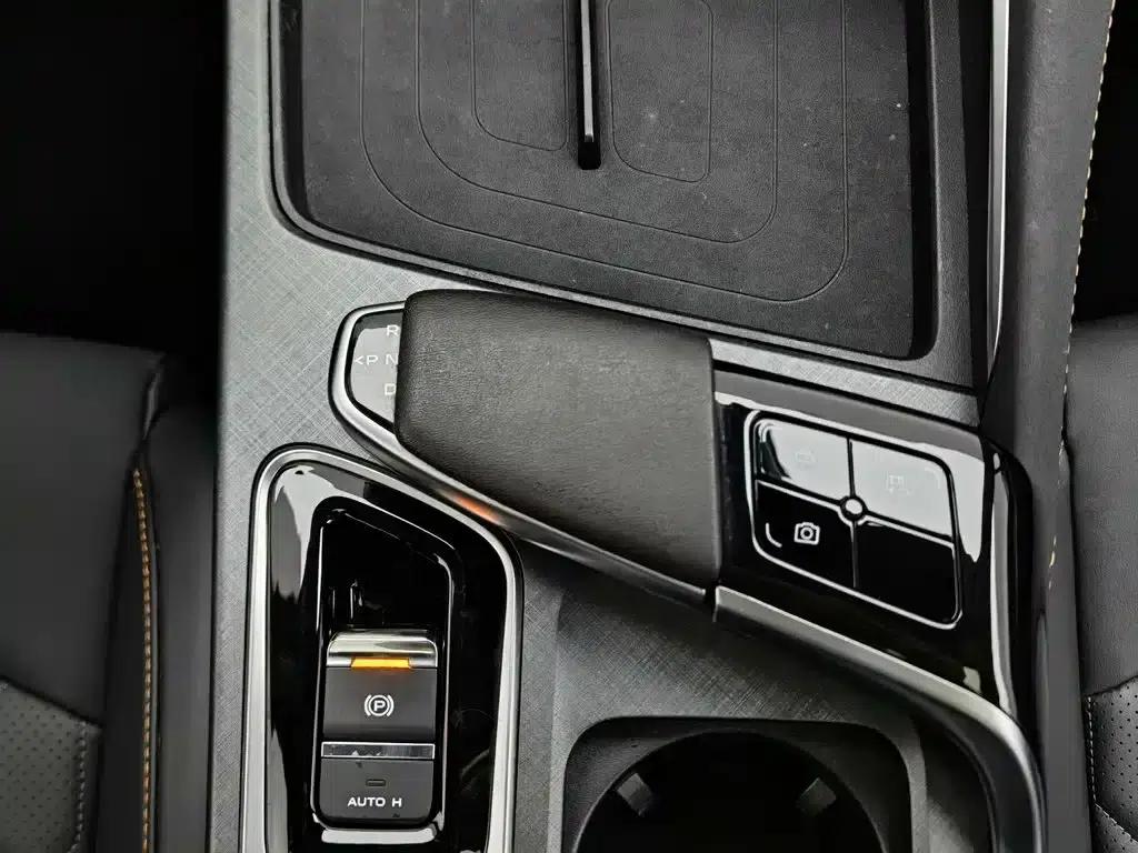 Changan UNI-T 2022 1.5T Sport Premium Edition — миниатюра 13