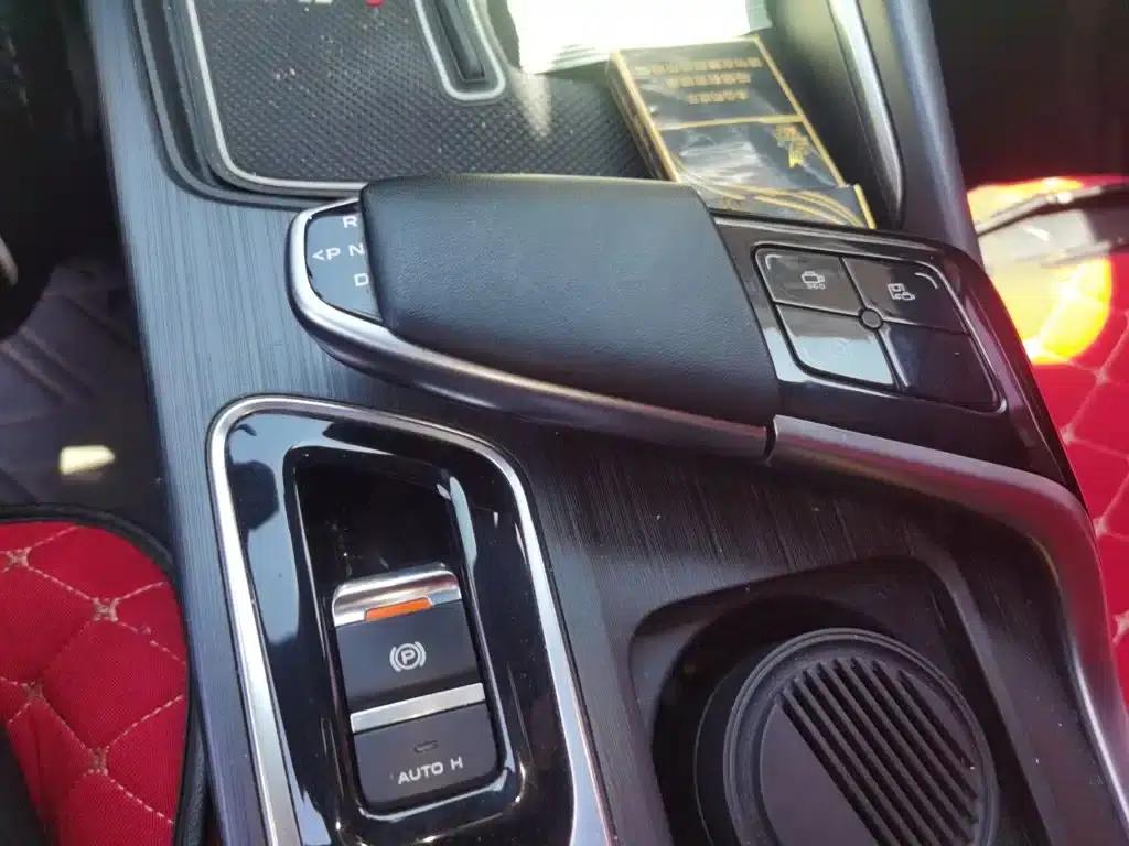 Changan UNI-T 2020 1.5T Premium Edition — миниатюра 7
