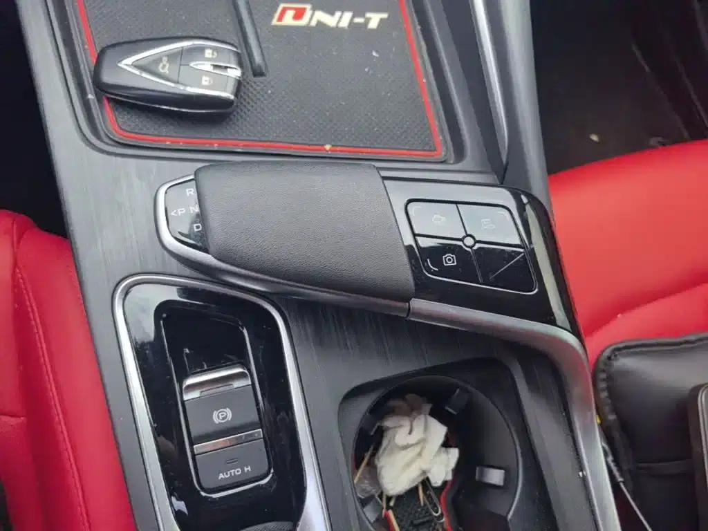 Changan UNI-T 2020 1.5T Premium Edition — миниатюра 14