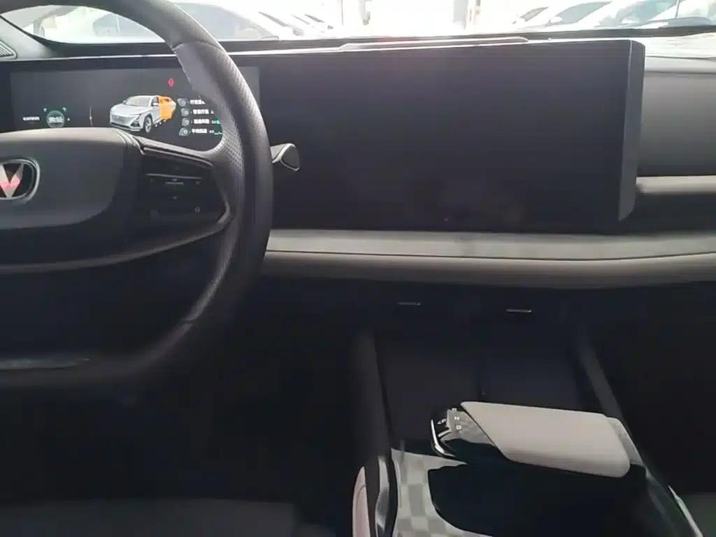 Changan UNI-T 2023 Second Generation 1.5T Premium Edition — миниатюра 10