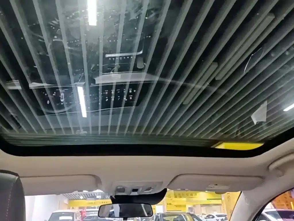 Changan UNI-T 2020 1.5T Flagship Edition — миниатюра 18