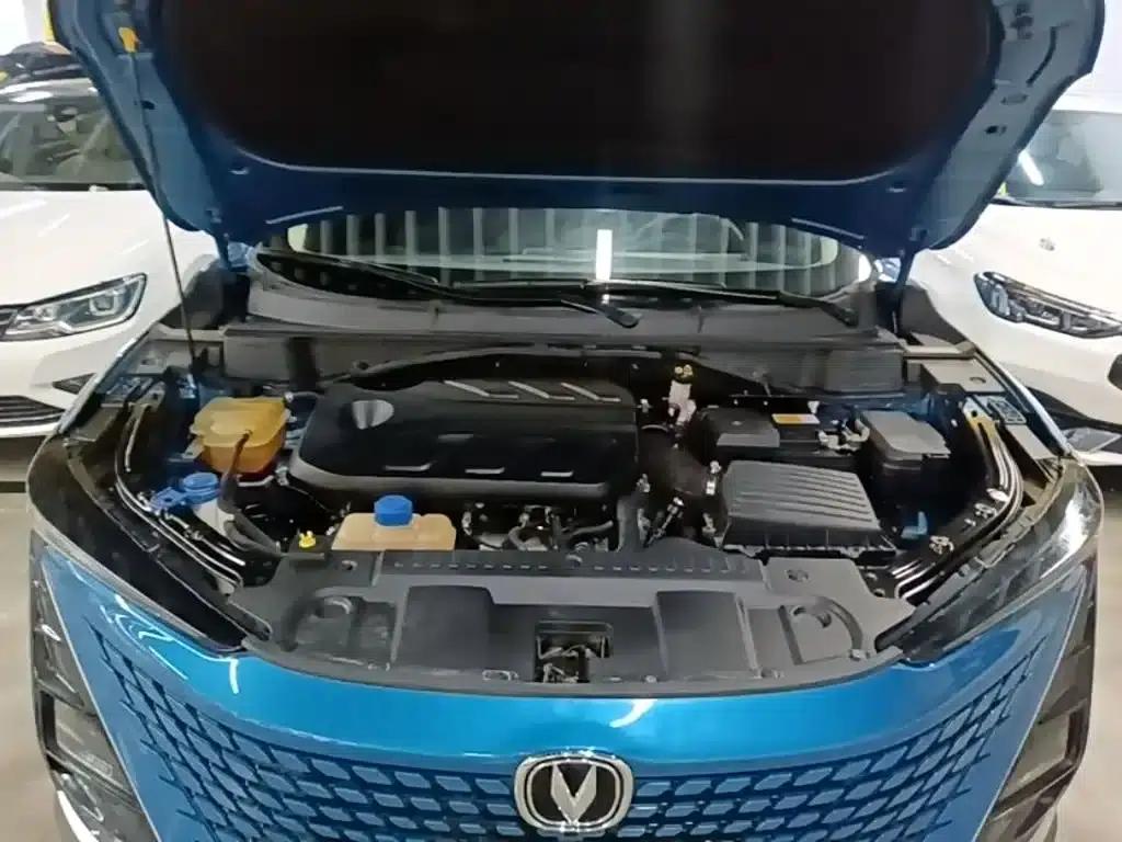 Changan UNI-T 2020 1.5T Flagship Edition — миниатюра 20