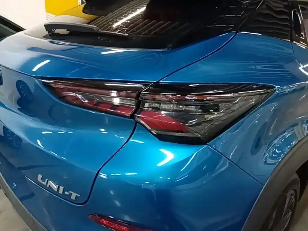 Changan UNI-T 2020 1.5T Flagship Edition — миниатюра 8