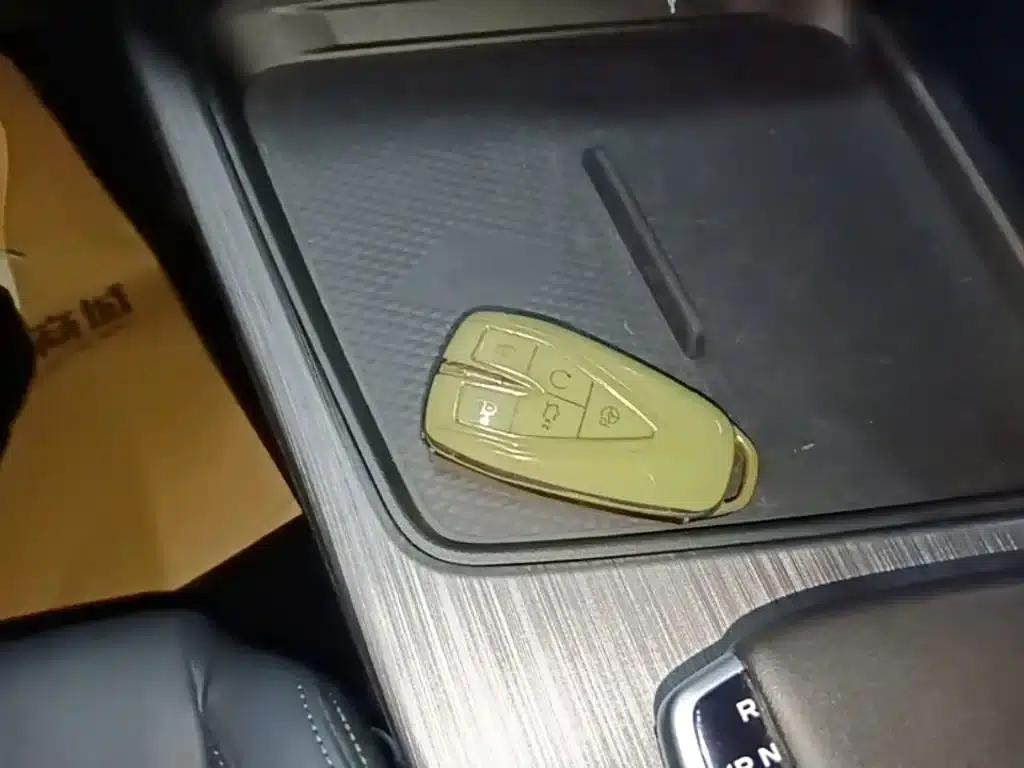 Changan UNI-T 2020 1.5T Flagship Edition — миниатюра 9