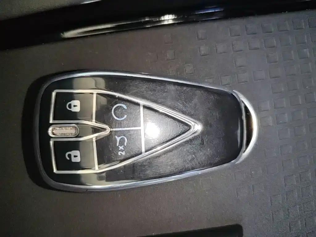 Changan UNI-T 2023 Second Generation 1.5T Premium Edition — миниатюра 9