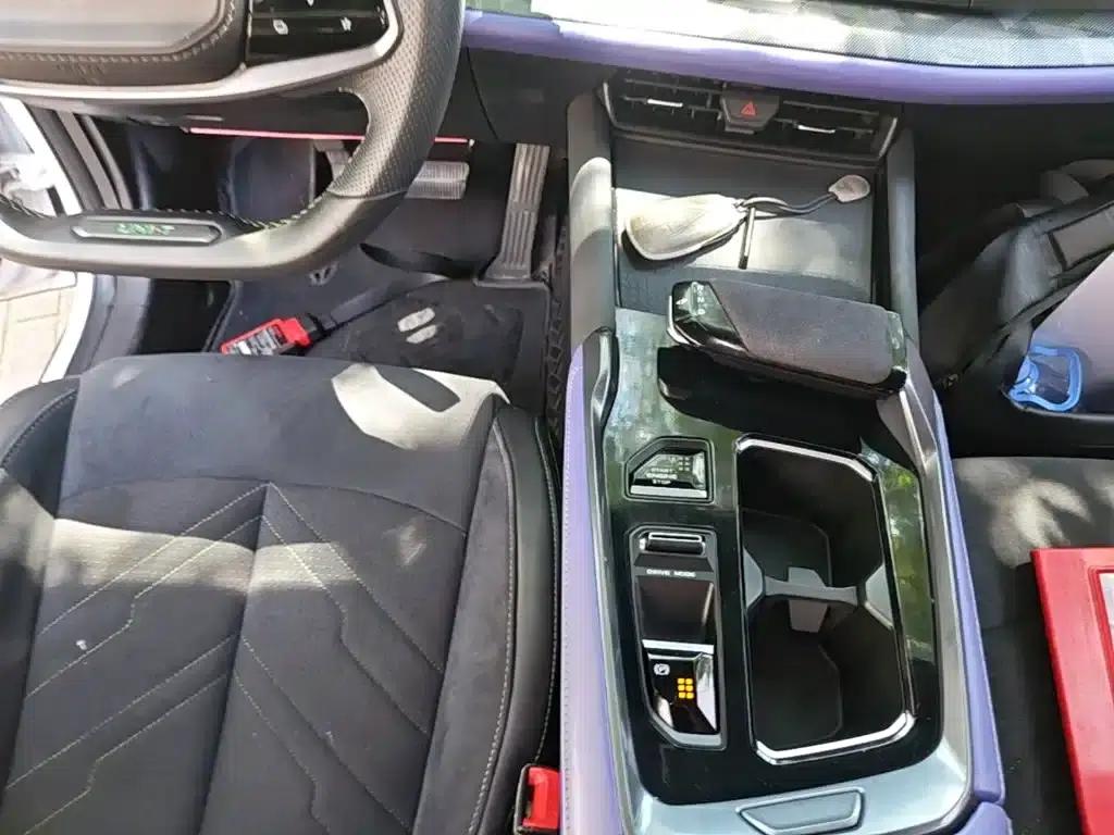 Changan UNI-T 2023 Second Generation 1.5T Sport Premium Edition — миниатюра 14