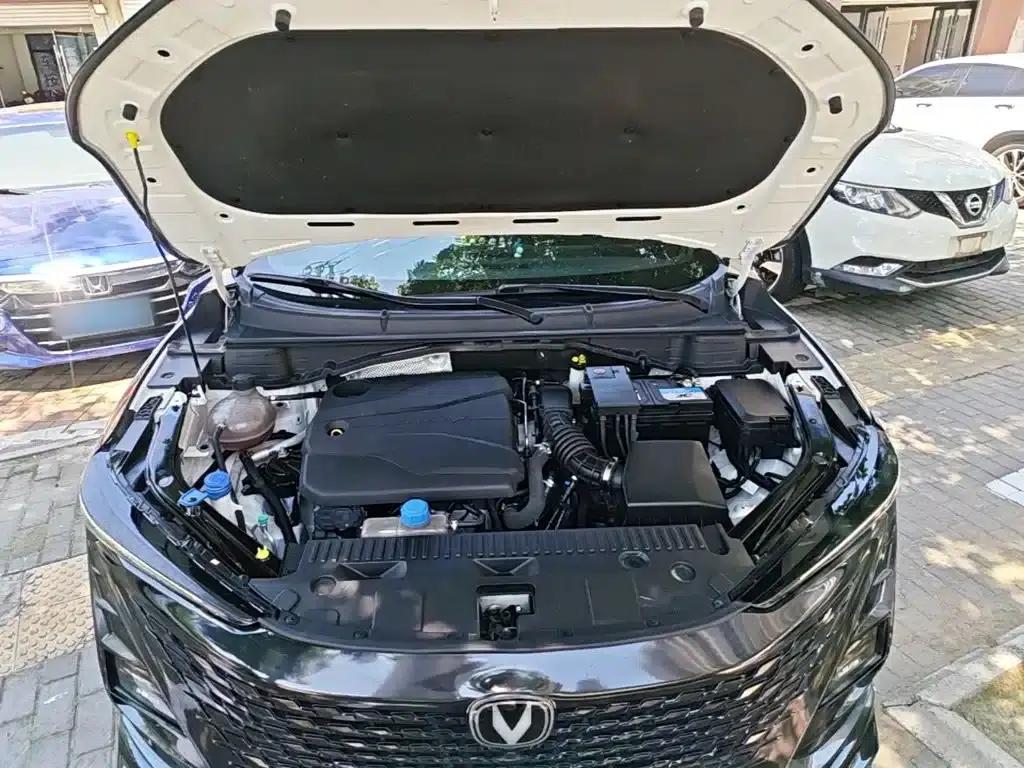 Changan UNI-T 2023 Second Generation 1.5T Sport Premium Edition — миниатюра 20