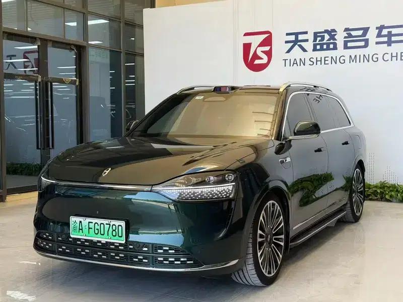 Wenjie M9 2024 Ultra Range Extended 6-Seater — миниатюра 1