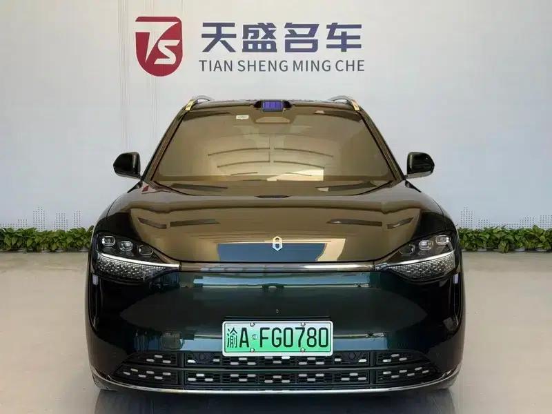 Wenjie M9 2024 Ultra Range Extended 6-Seater — миниатюра 2
