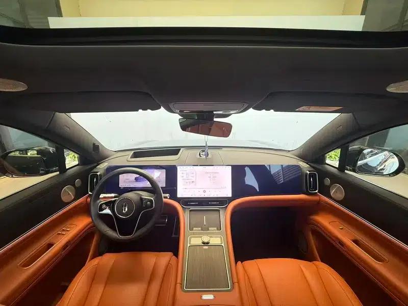 Wenjie M9 2024 Ultra Range Extended 6-Seater — миниатюра 9