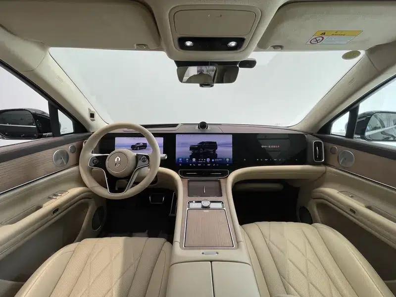 Wenjie M9 2024 Ultra Range Extended 6-Seater — миниатюра 18