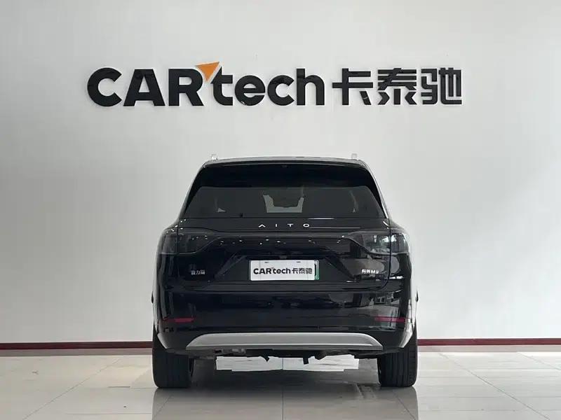 Wenjie M9 2024 Ultra Range Extended 6-Seater — миниатюра 6
