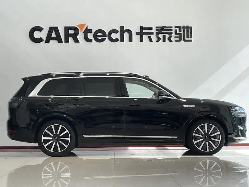 Wenjie M9 2024 Ultra Range Extended 6-Seater — миниатюра 8