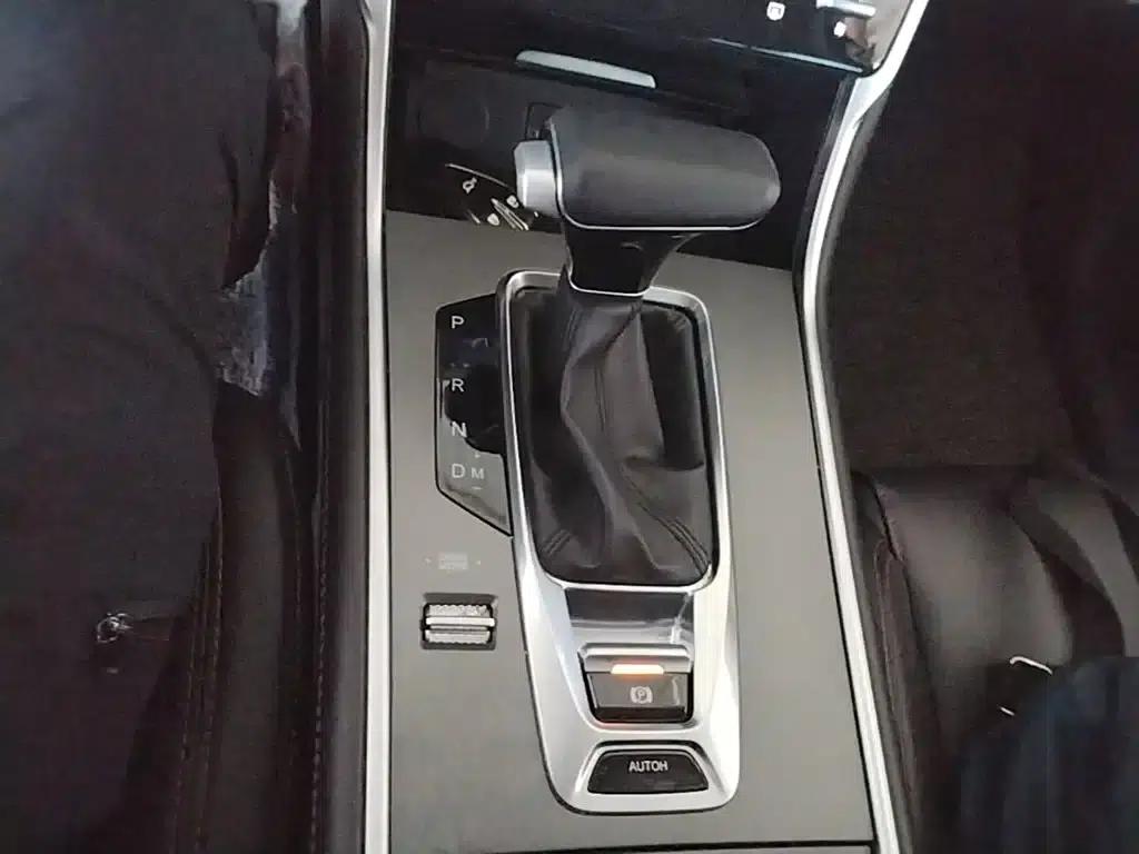 Changan CS75 2022 Blue Whale Edition 1.5T DCT Premium — миниатюра 14