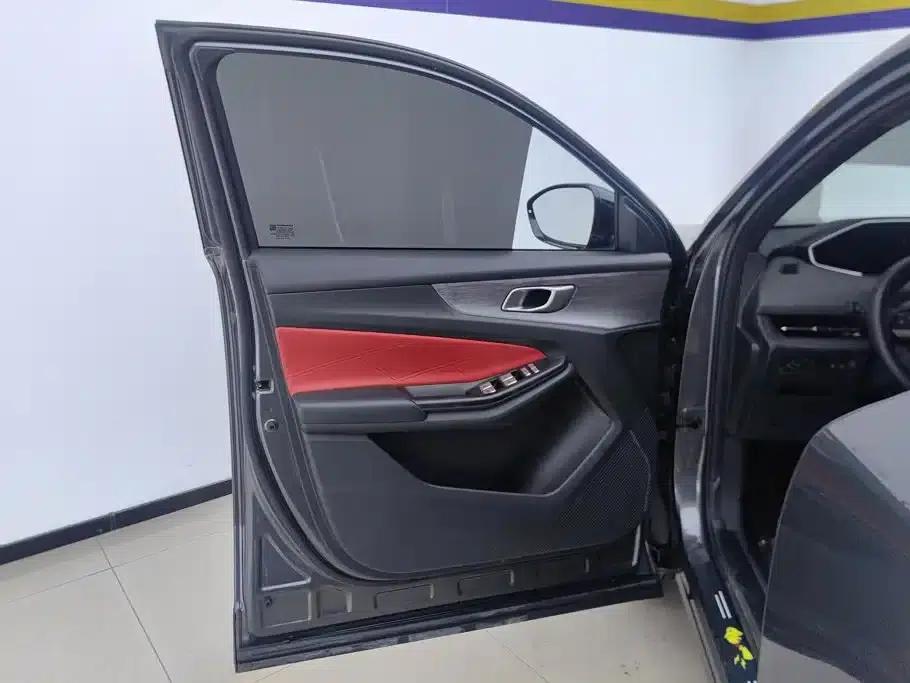 Changan CS55PLUS 2024 Model, Third Generation 1.5T DCT Premium Edition — миниатюра 7